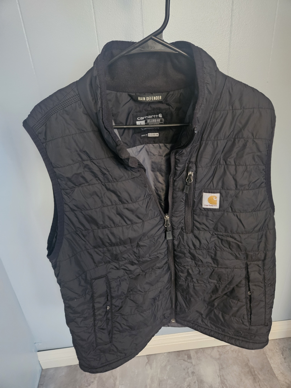 Carhartt OV2286-M Rain Defender Quilted Vest Black Men’s Large Relaxed Fit